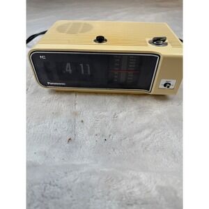 Panasonic RC-6003 Vintage Flip Clock Radio AM FM Cream Made in Japan Retro MCM